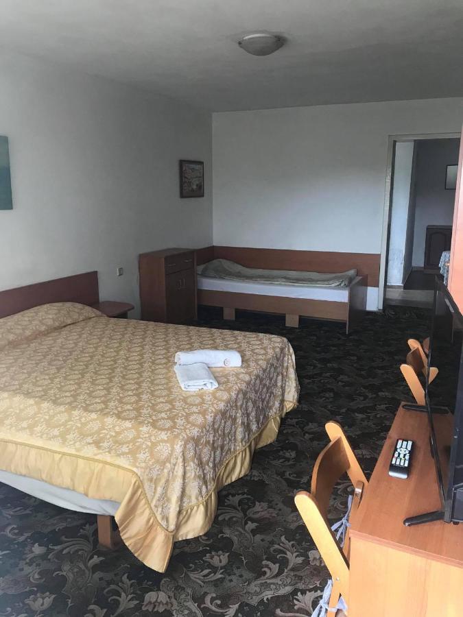Guestrooms Ross Veliko Tŭrnovo Exterior foto