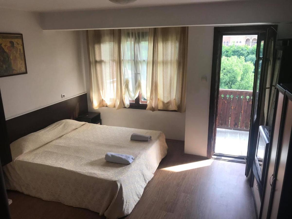 Guestrooms Ross Veliko Tŭrnovo Exterior foto